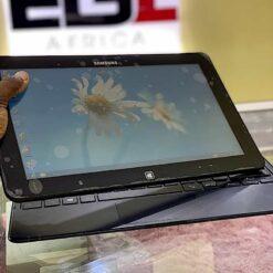 Touchscreen/detachable Samsung 700T